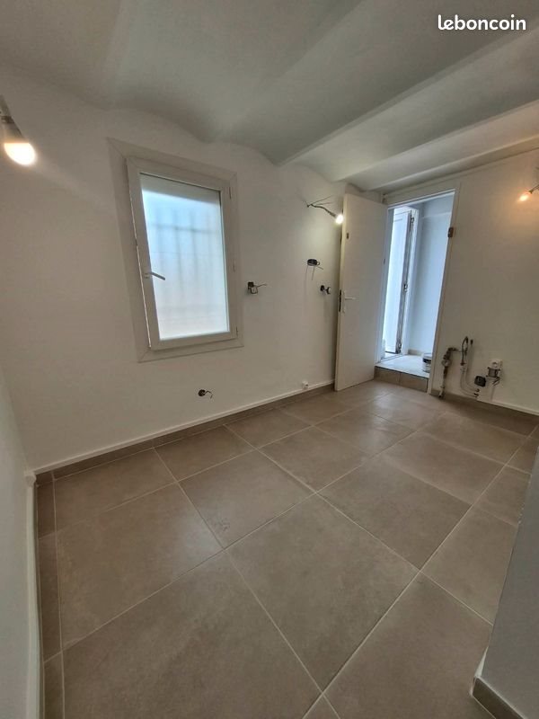 Appartement à louer, 10m², Marseille 15ème