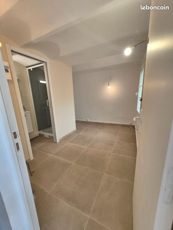 Appartement à louer, 10m², Marseille 15ème