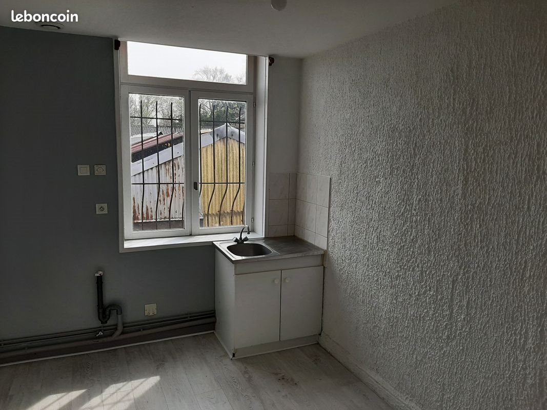 Appartement à louer, 25m², Saint-Venant