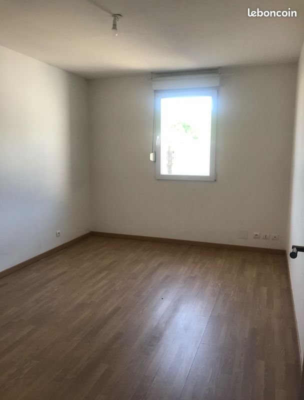 Appartement à louer, 90m², Bambiderstroff
