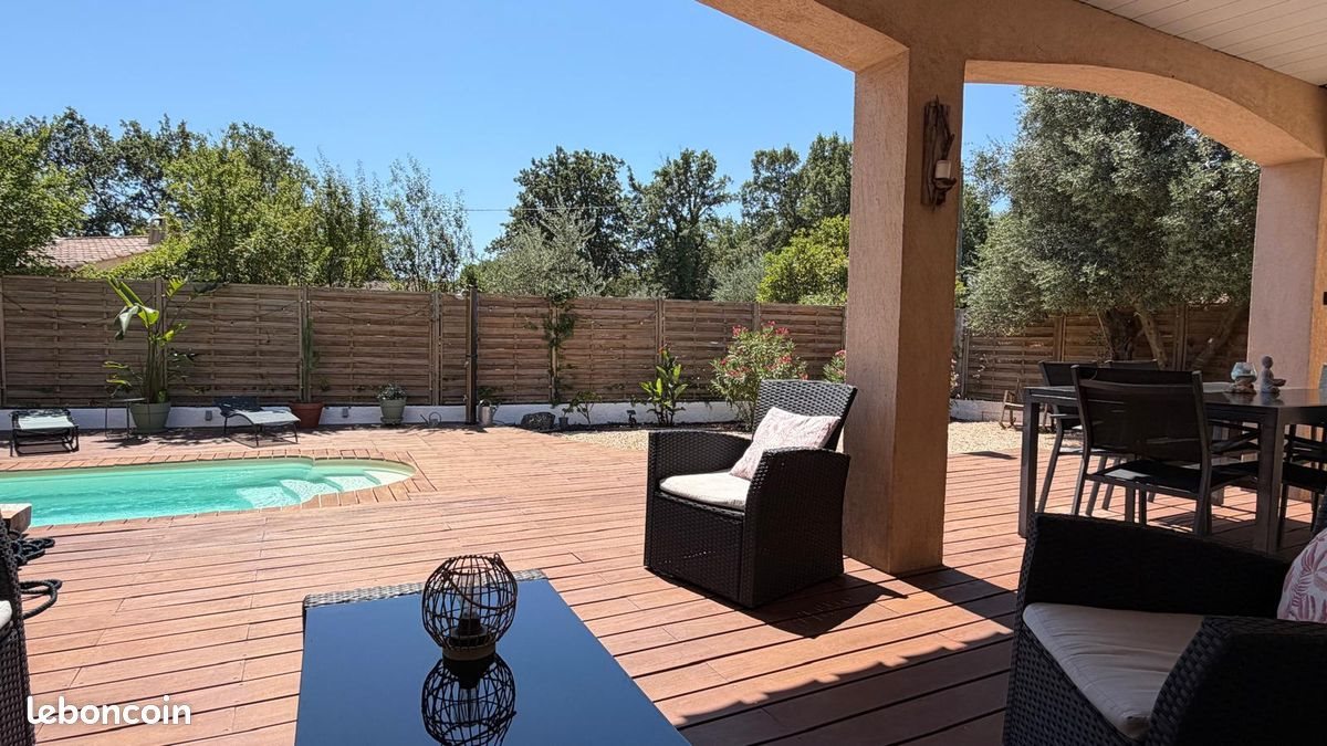 Maison à vendre, 126m², Bagnols-en-Forêt