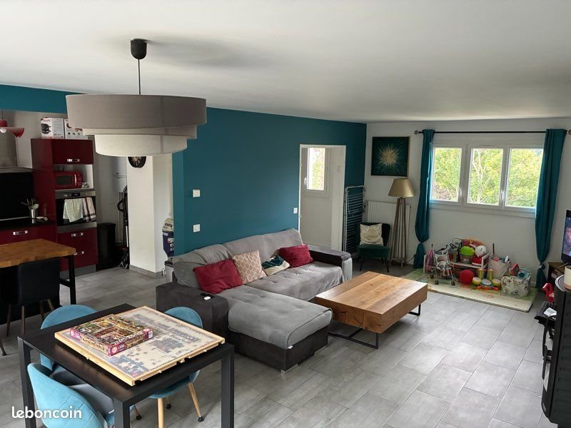 Maison à vendre, 104m², Nézel
