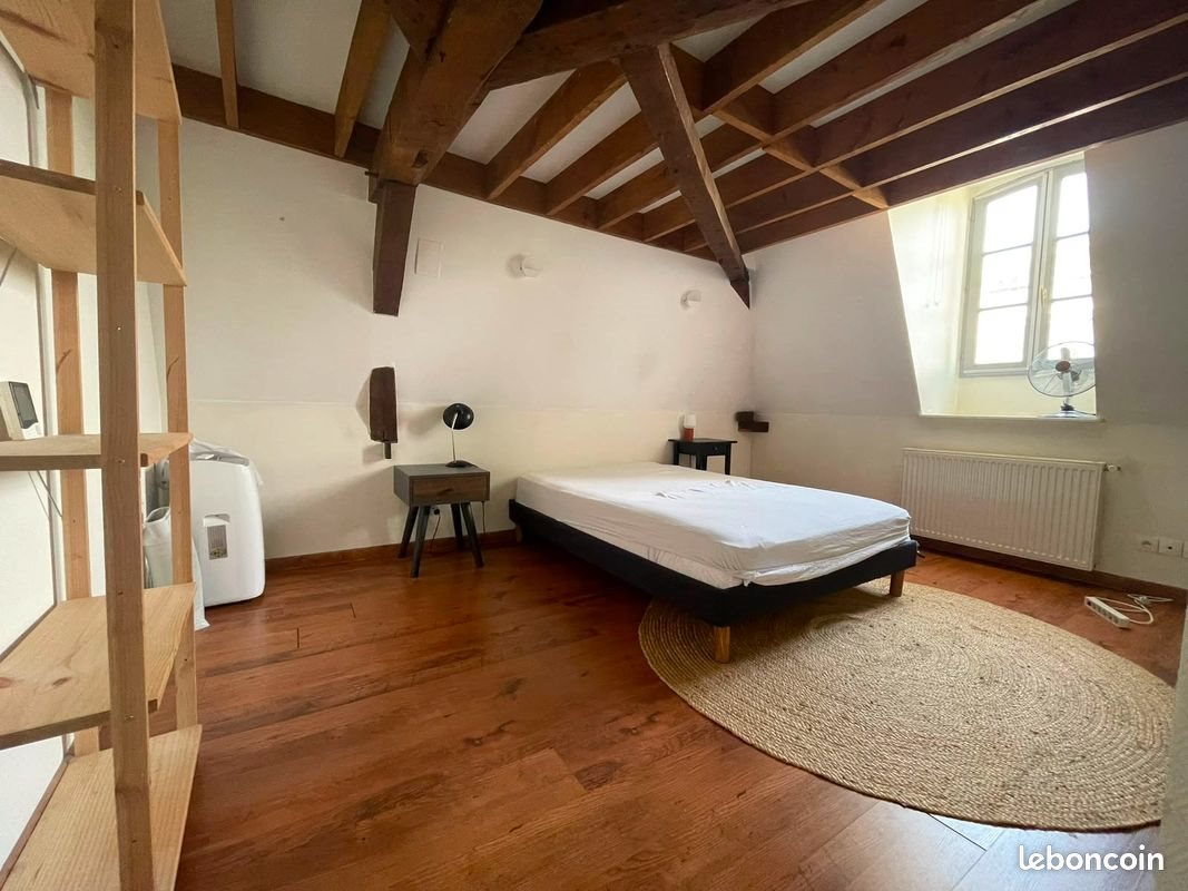 Appartement à louer, 79m², Reims