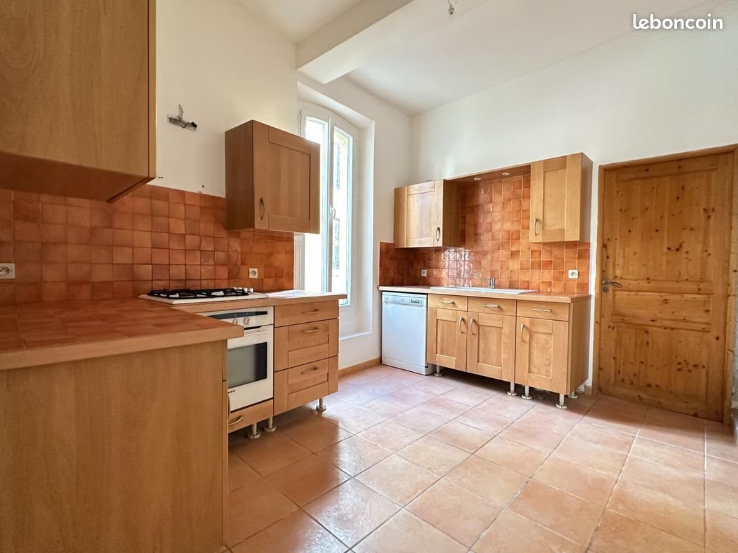 Appartement à louer, 73m², Carpentras