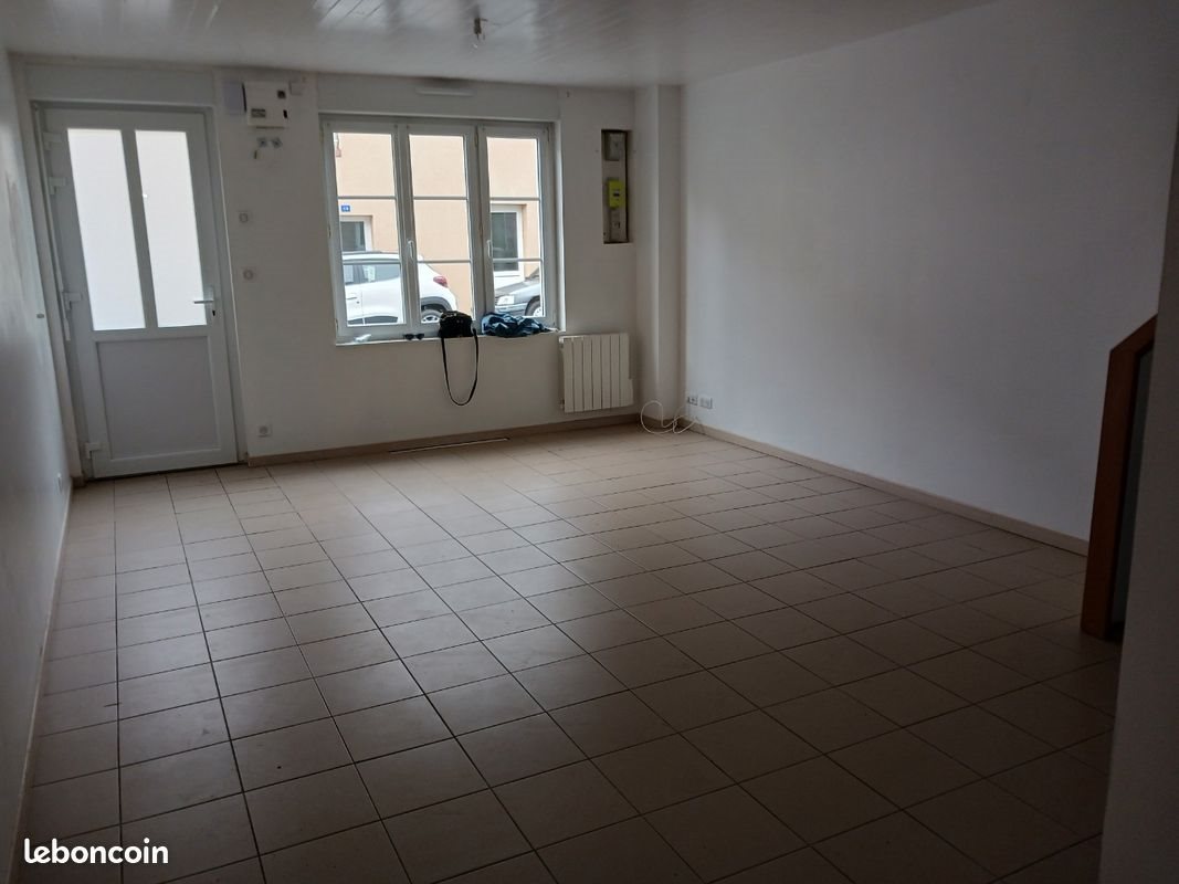 Maison à louer, 5m², Brécey