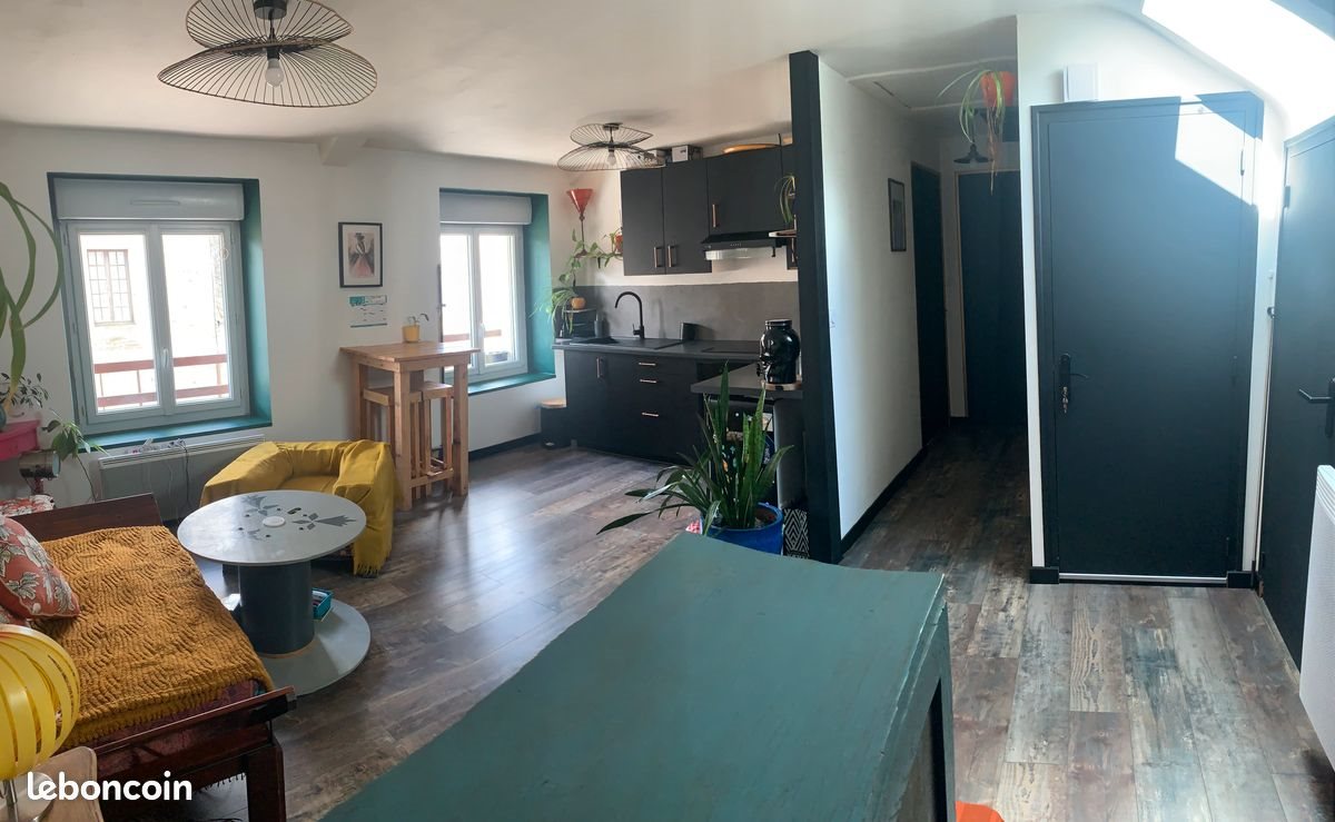 Appartement à louer, 41m², Plumieux