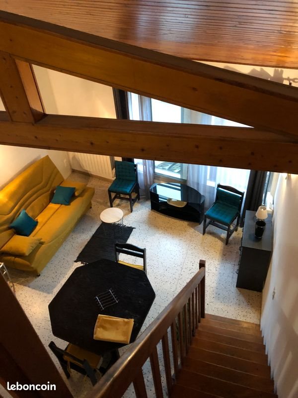 Appartement à louer, 30m², Quillan