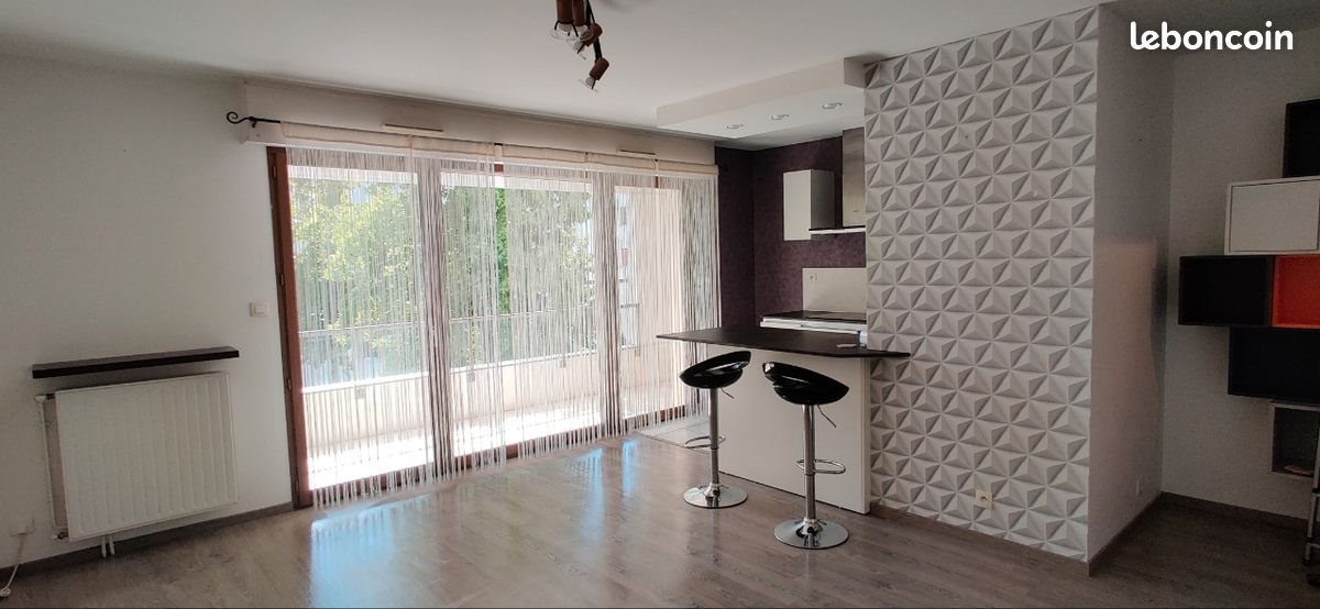 Appartement à vendre, 55m², Saint-Jacques-de-la-Lande