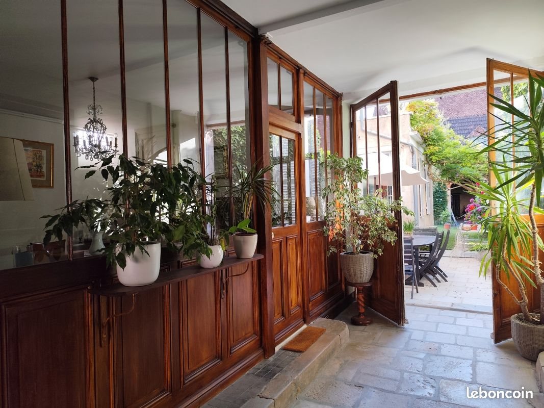 Maison à vendre, 245m², Saint-Amand-Montrond