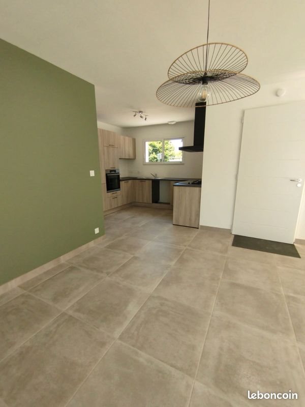 Maison à louer, 90m², Treillières