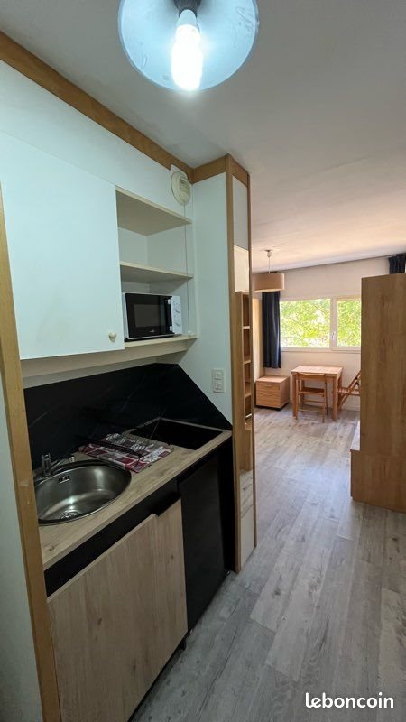 Appartement à louer, 21m², Courcouronnes