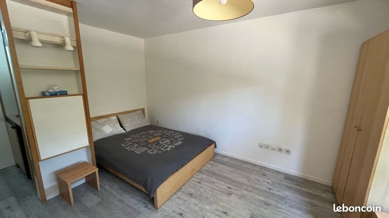 Appartement à louer, 21m², Courcouronnes