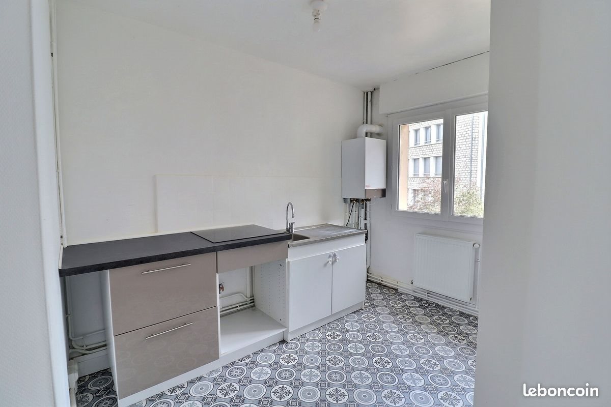 Appartement à louer, 78m², Louviers
