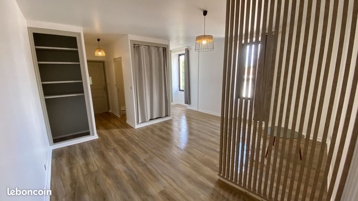 Appartement à louer, 26m², Saint-Jean-d'Angély