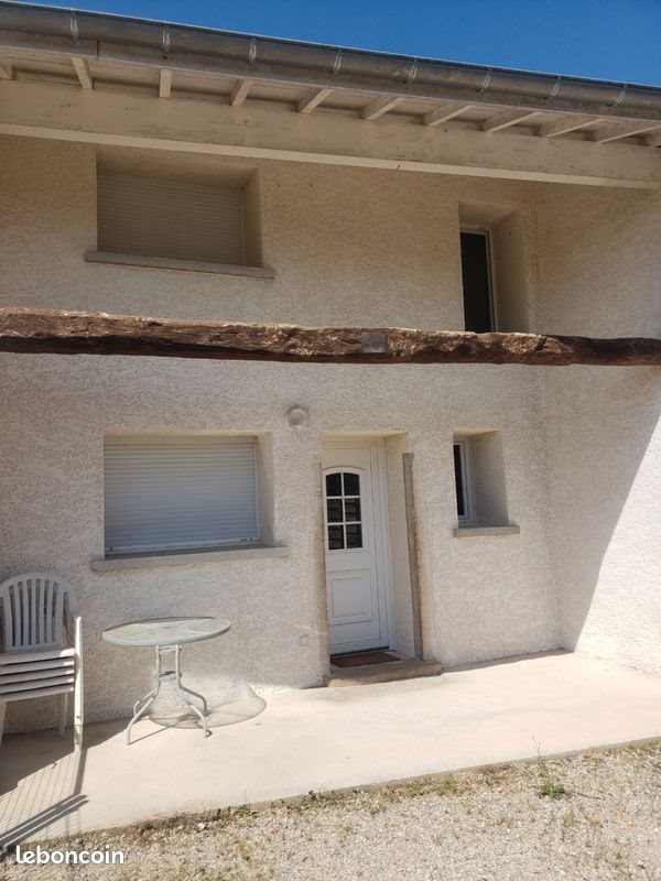 Maison à louer, 52m², Saint-Maurice-de-Gourdans