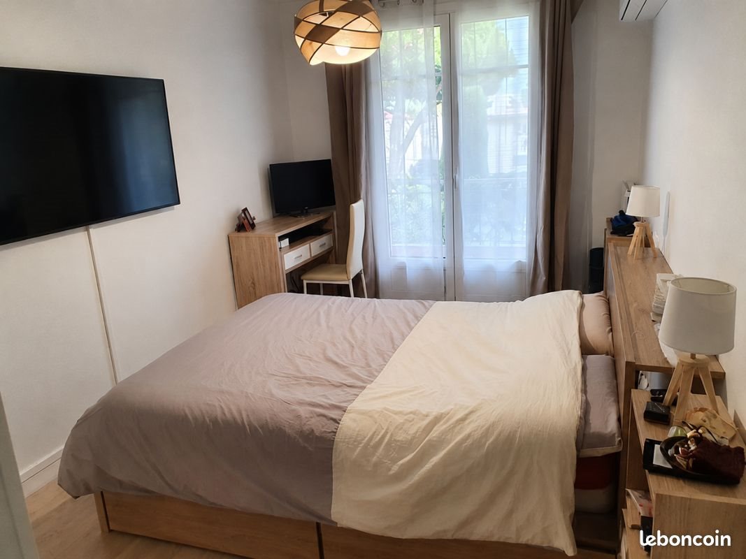 Appartement à louer, 60m², Antibes