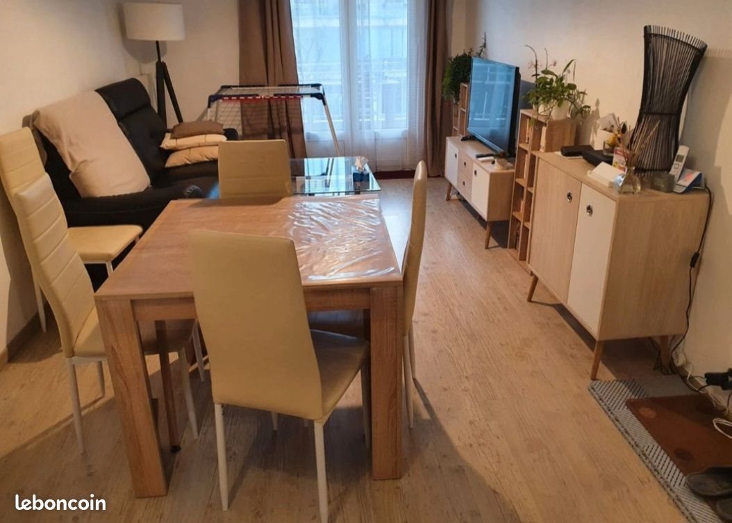 Appartement à louer, 60m², Antibes