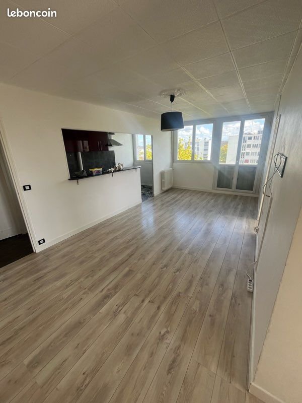 Appartement à louer, 69m², Tours