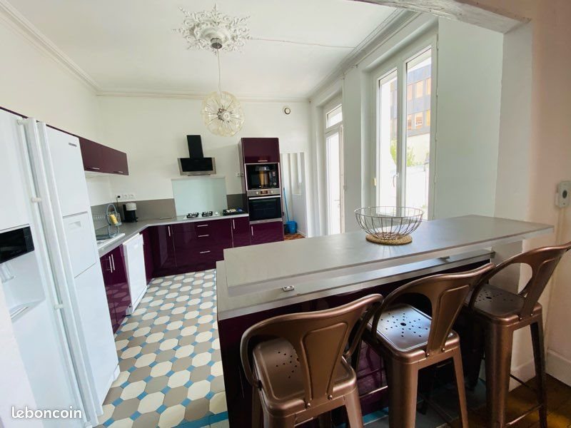 Appartement à louer, 117m², Bourges