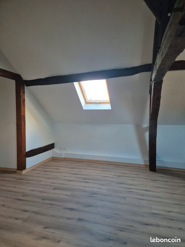 Appartement à louer, 51m², Ladon