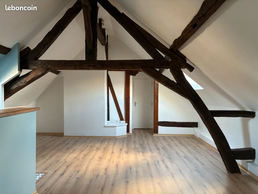 Appartement à louer, 51m², Ladon