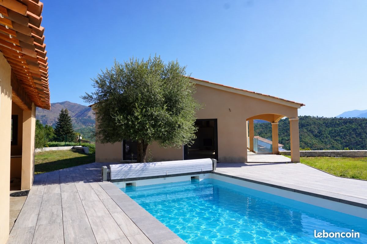 Maison à vendre, 170m², Champtercier