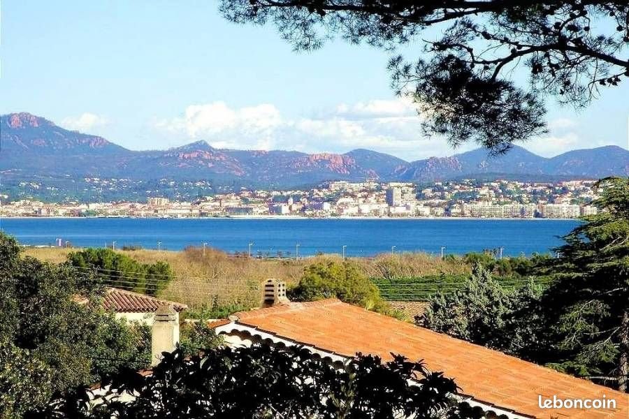 Maison à vendre, 100m², Fréjus