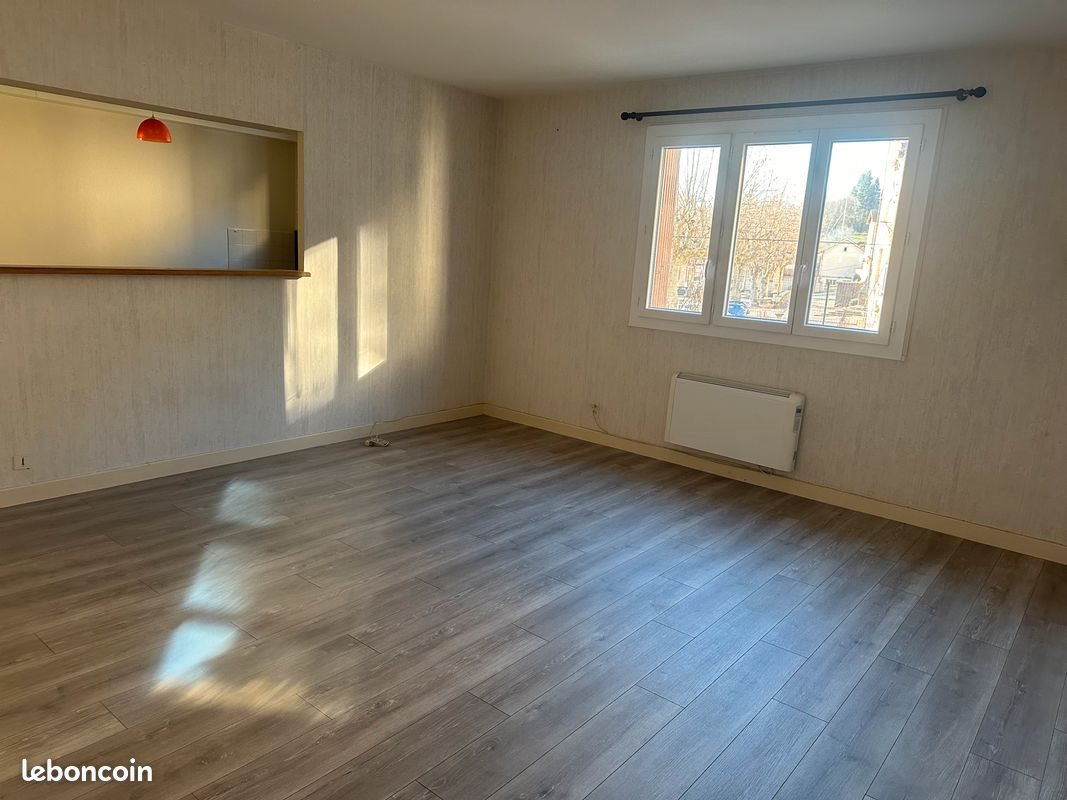 Appartement à louer, 100m², Bagnac-sur-Célé
