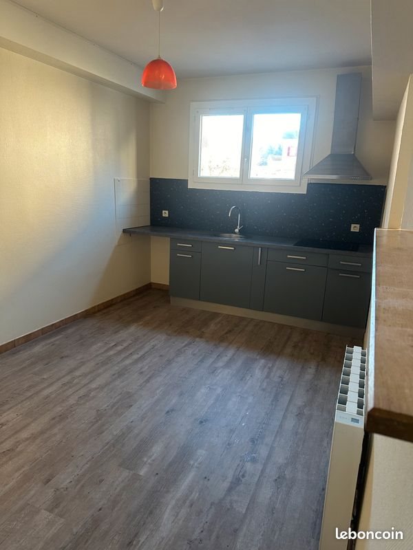 Appartement à louer, 100m², Bagnac-sur-Célé