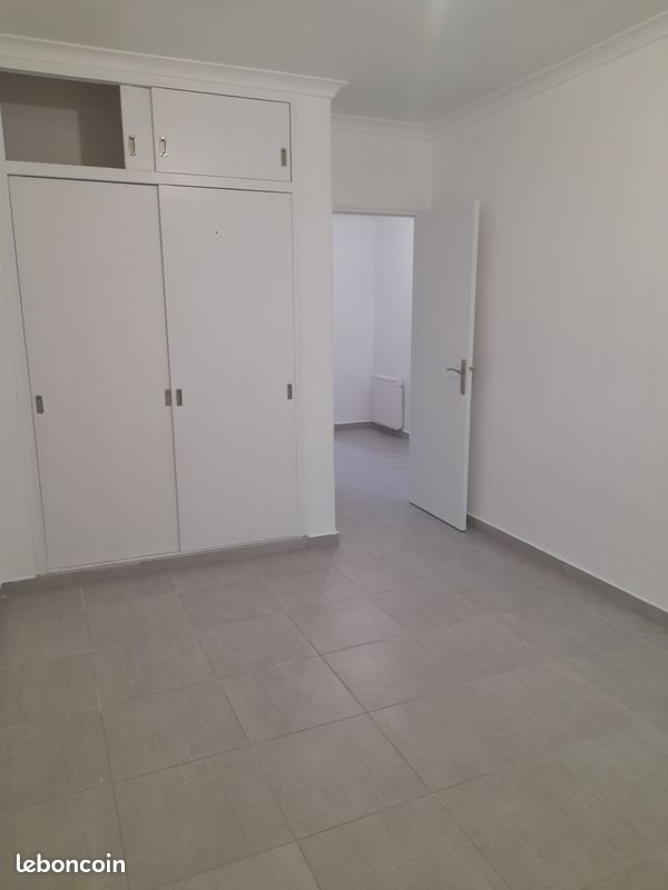 Appartement à louer, 40m², Roquevaire
