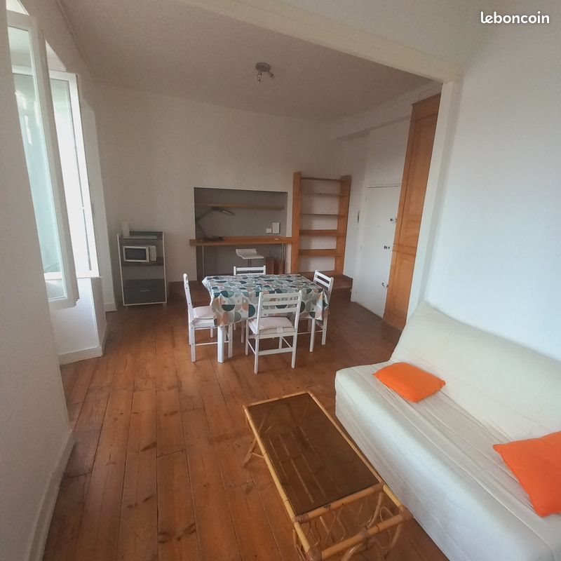 Appartement à louer, 35m², Pau