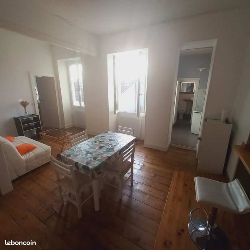 Appartement à louer, 35m², Pau