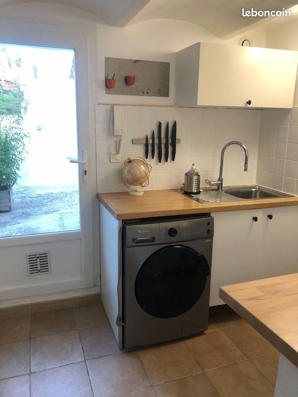 Appartement à louer, 25m², Carqueiranne
