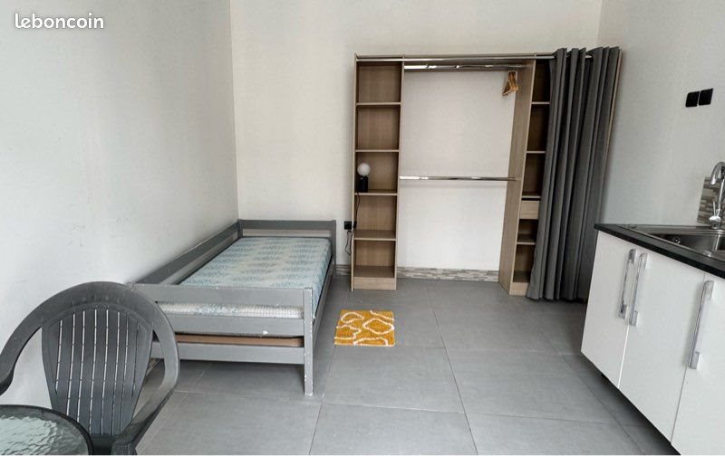 Appartement à louer, 21m², Nîmes