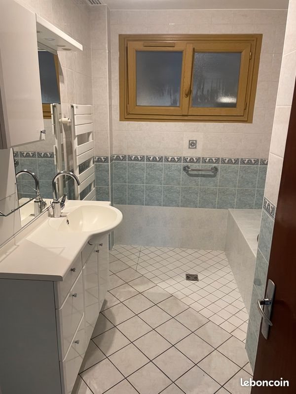 Appartement à louer, 100m², Frangy