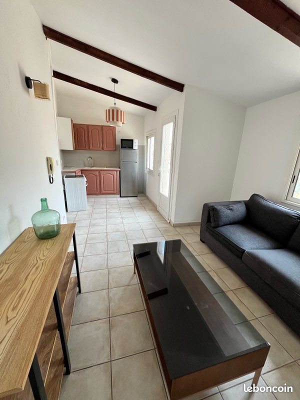 Appartement à louer, 38m², Pernes-les-Fontaines