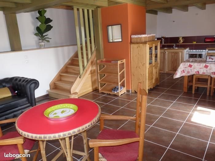 Maison à louer, 80m², Balsièges