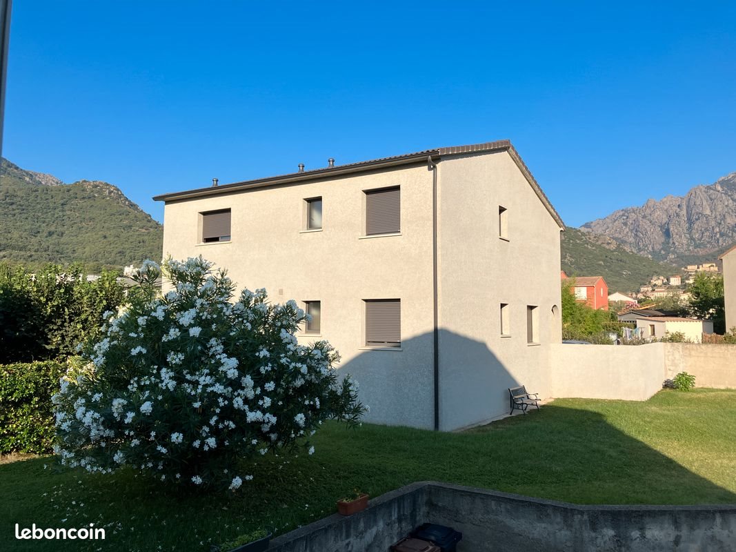 Appartement à louer, 75m², Corte