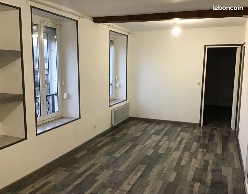 Appartement à louer, 61m², Noyers-Pont-Maugis