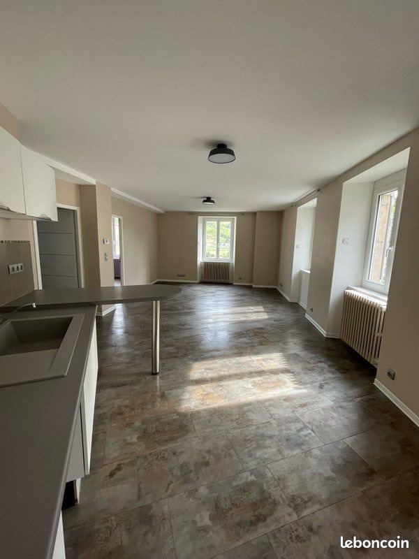 Appartement à louer, 72m², Millau