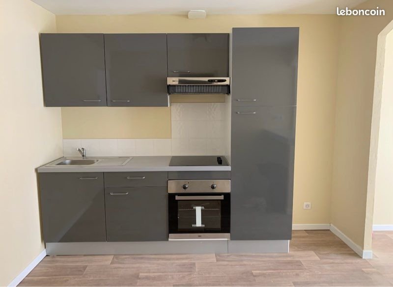 Appartement à louer, 43m², Solliès-Pont