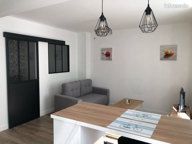 Appartement à louer, 36m², Rochefort