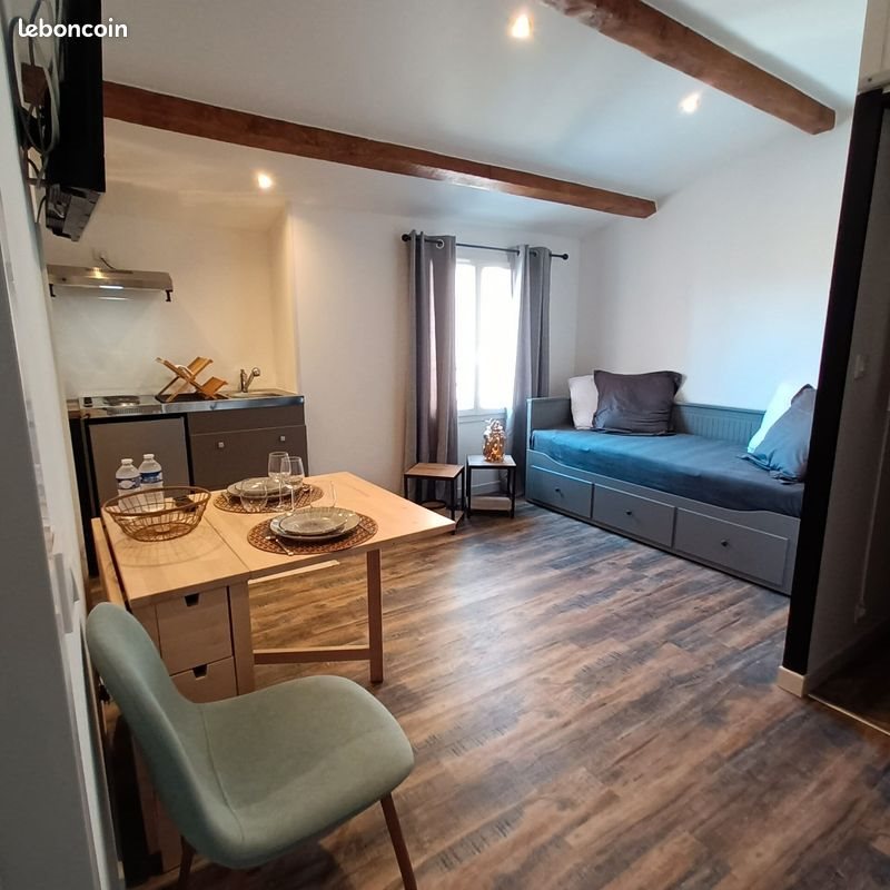 Appartement à louer, 20m², La Crau
