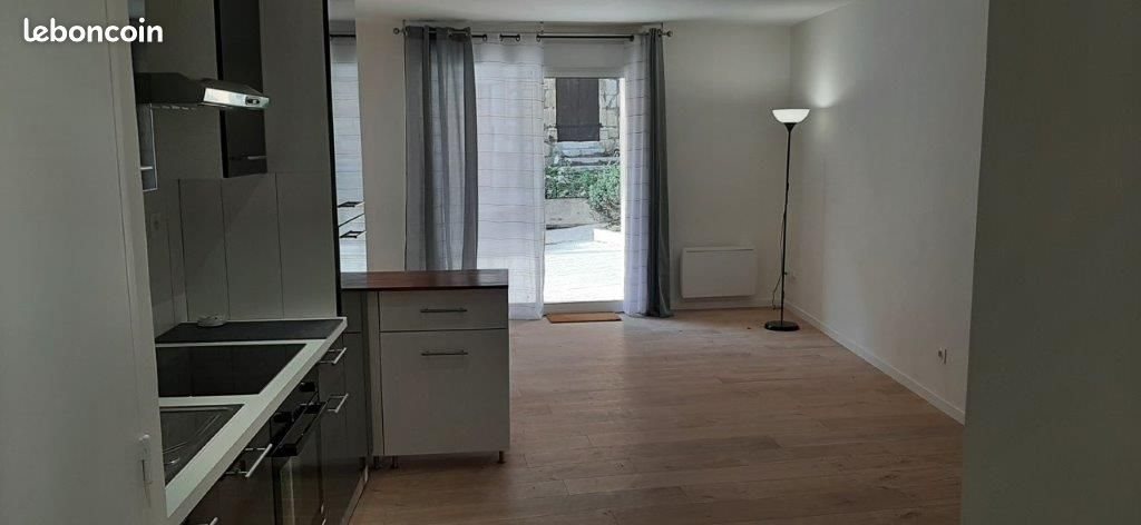 Appartement à louer, 54m², Aups