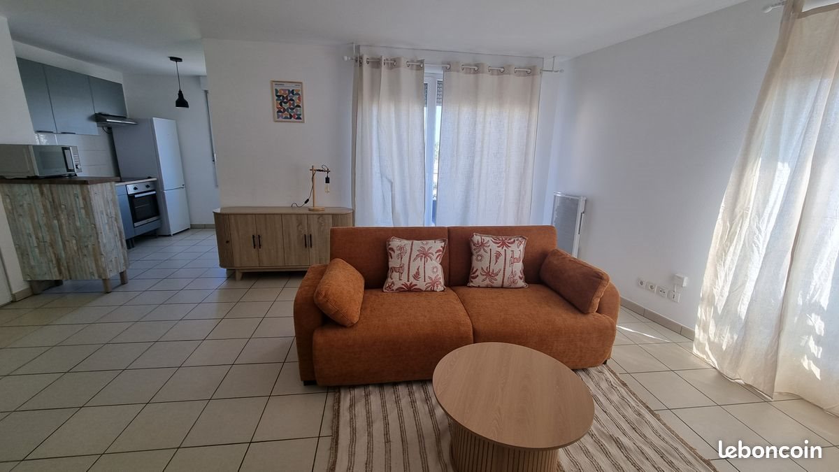 Appartement à louer, 67m², Vénissieux
