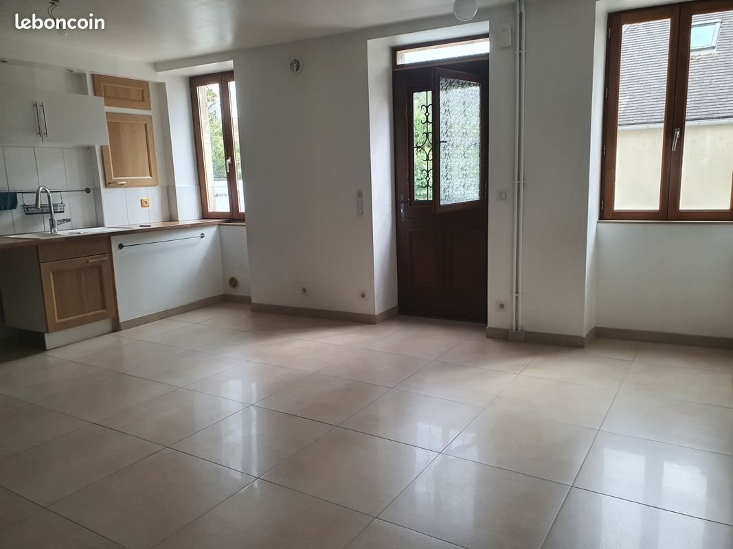 Maison à louer, 100m², Vermenton