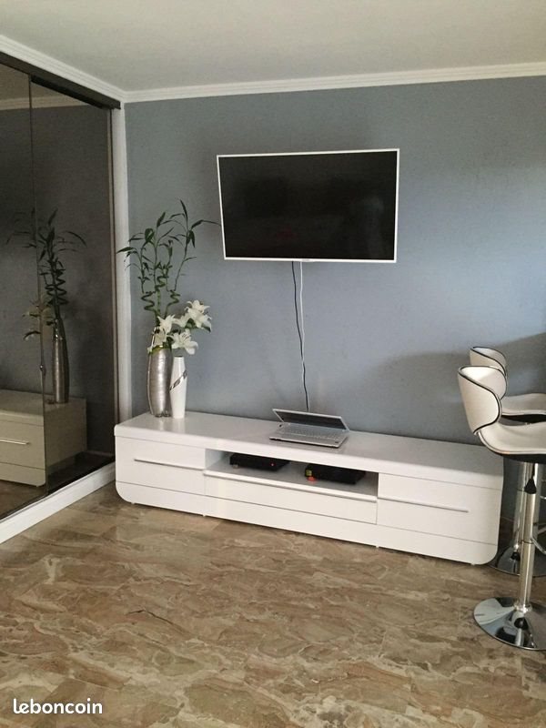 Appartement à louer, 25m², Mandelieu-la-Napoule