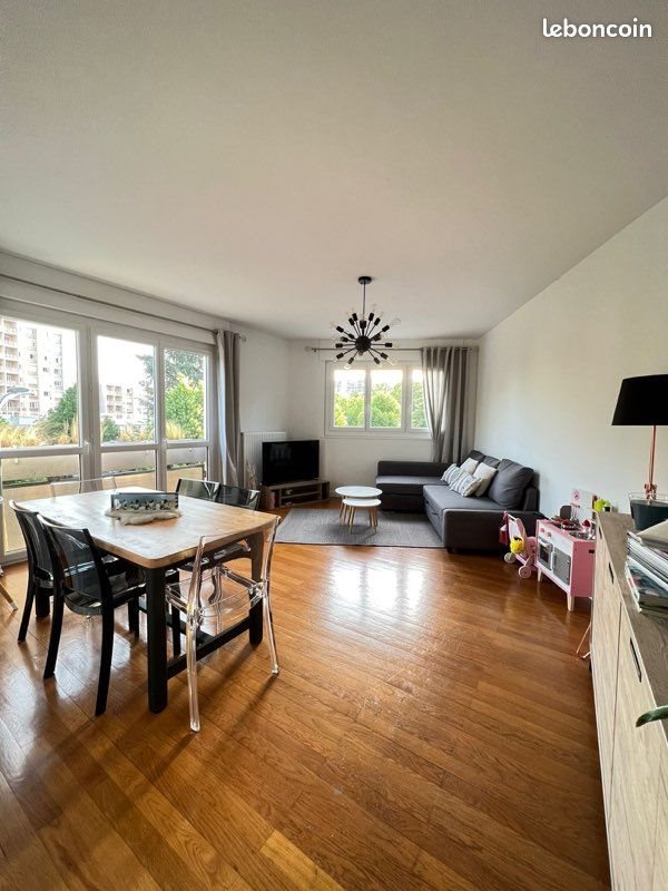 Appartement à louer, 55m², Firminy