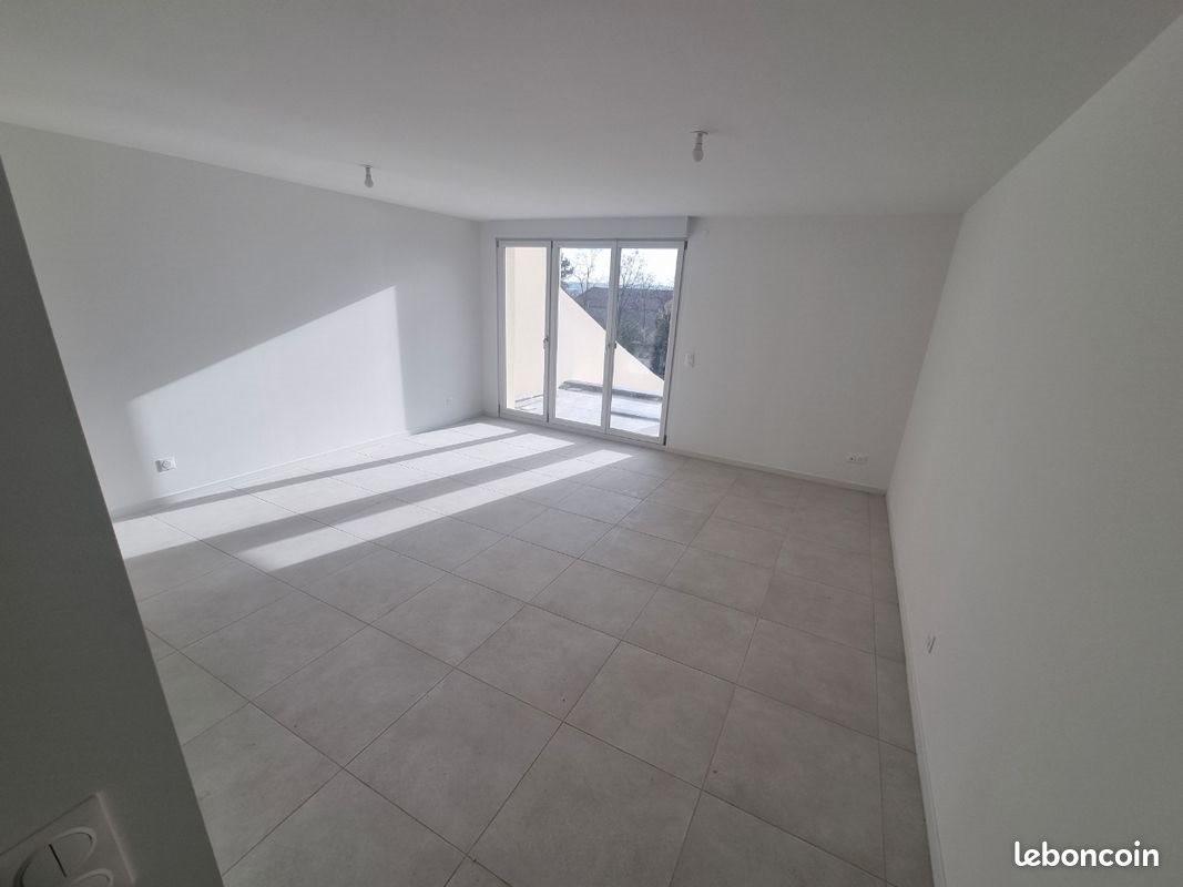 Appartement à louer, 82m², Servigny-lès-Raville