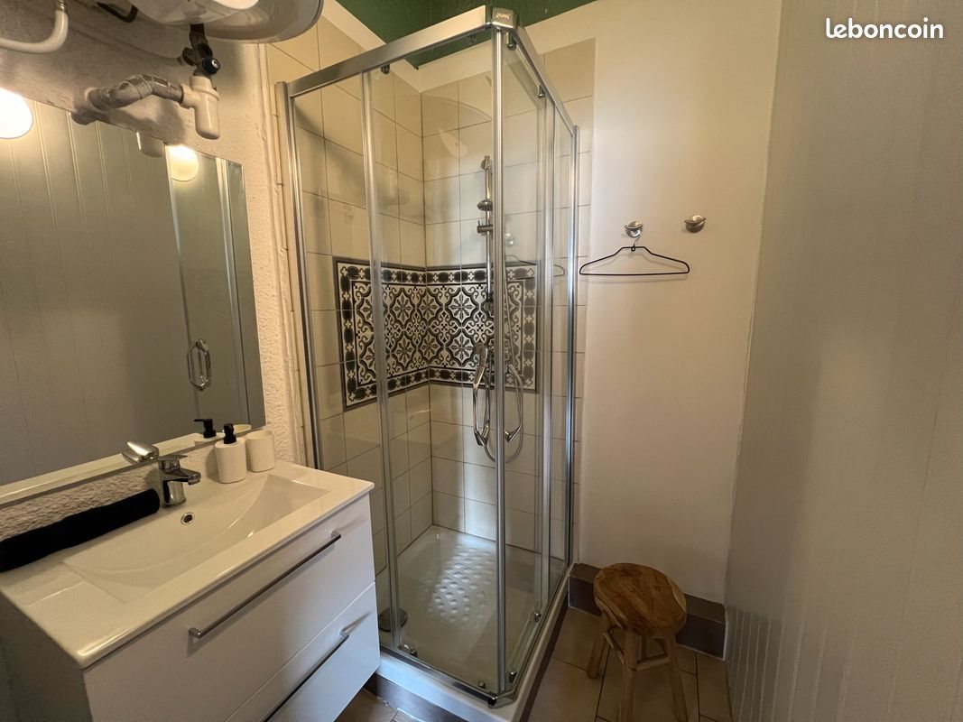 Appartement à louer, 46m², Nîmes